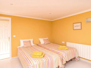 Villa with unique location, private swimming pool, terraces, views of Javea