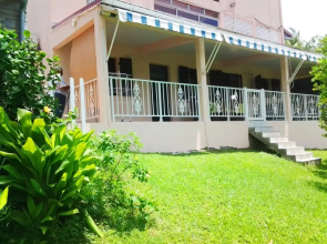 Apartment with 2 Bedrooms in Le Lamentin, with Wonderful Mountain View, Enclosed Garden And Wifi - 12 Km From the Beach