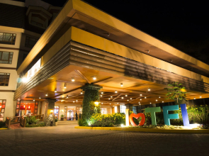 The Forest Lodge at Camp John Hay