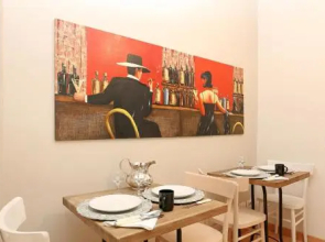 Via della Vite 2nd Floor Apartment