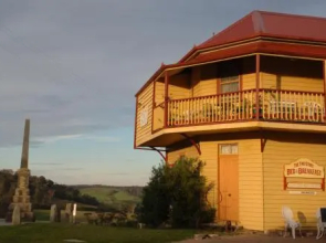 Stay at Tilba