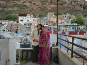 Tanu Guest House
