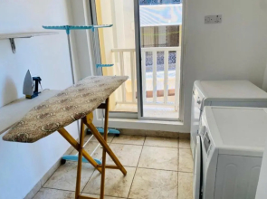 Queens Rentals - Seaview