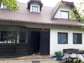 5 bedrooms chalet with city view enclosed garden and wifi at Busteni 1 km away from the slopes