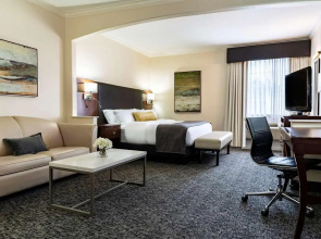 Best Western Plus Downtown Inn & Suites