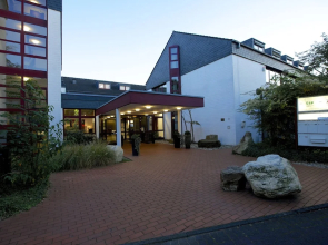 AZK Arbeitnehmer-Zentrum Königswinter