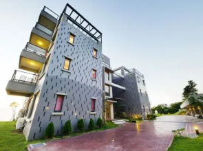 Spray House