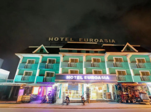 Capital O 252 Euroasia Hotel
