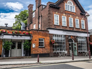 Red Lion Hotel