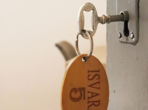 Hotel & Restaurant ISVARA