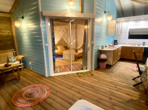Villa Gaïa - Bungalow Ti-Spa et son jacuzzi privé dans un jardin tropical, séjour en amoureux ou en famille