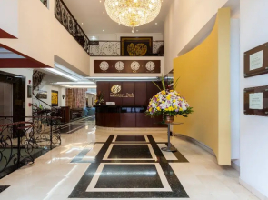Hotel Embassy Park