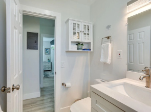 West Palm Beach Vacation Rental ~ 2 Mi to Beach!