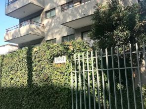 Las Camelias cerca de Costanera Center