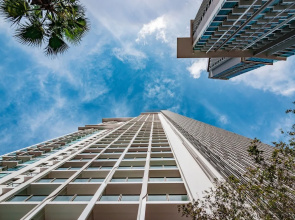 Riviera 1BR Sea View A804