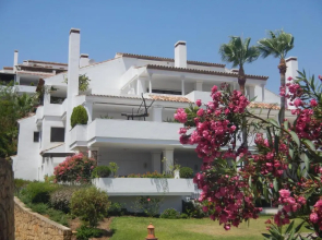 STUNNING 175 m2 APARTMENT with TERRACE and JACUZZI
