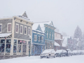 2Br Gorgeous Plaza Condo With A Fireplace - No Cleaning Fee! by RedAwning