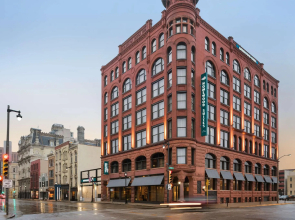 Homewood Suites By Hilton Milwaukee Downtown