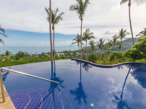 Seaview Paradise Mountain Holiday Villas