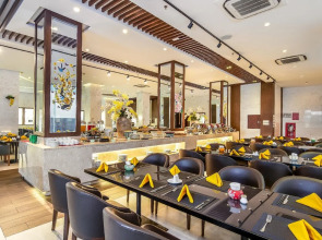 Riverside Hotel Da Nang