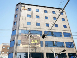 Jincheon Lou Hotel