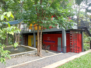 HAU Eco Lodges Citumang
