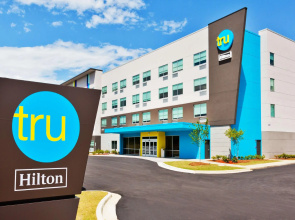 Tru by Hilton Auburn