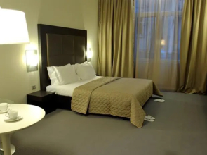 Sky Hotel