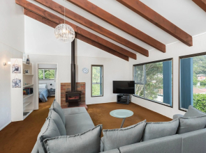Central Spacious Family House - Paihia Holiday Home