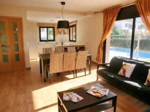 106148 - Villa in Lloret de Mar