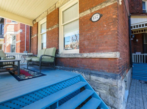 Elliott House Bed & Breakfast