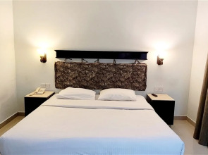 Signature Inn Deira - Free Parking