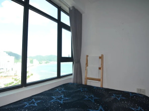 The Crystal Apartment