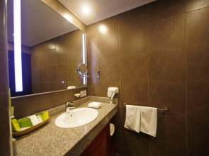 Отель Best Western Premier Garden Entebbe