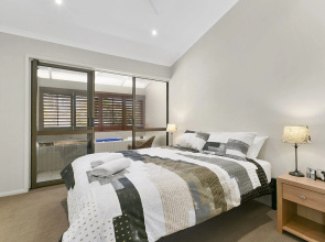 A Superb Location for Enjoying the Best of Noosa - Unit 2/69 Noosa Parade