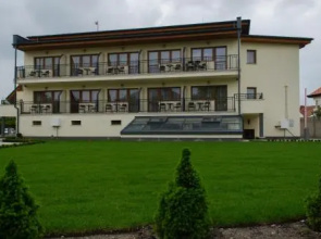 Simbad Hotel Restaurant & Bar