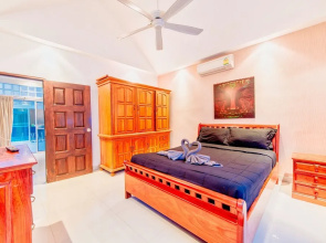 Suk Sabai Tropical Pool Villa