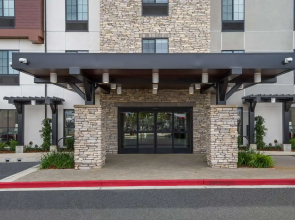 Hampton Inn by Hilton Concord