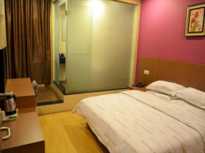 Moli Huakai Hotel Fashion Square