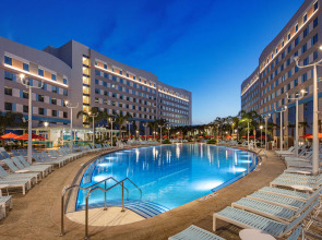 Universal's Endless Summer Resort - Surfside Inn and Suites