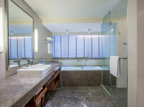 Crowne Plaza Guangzhou City Centre by IHG