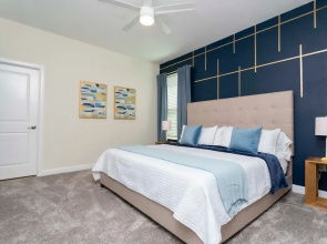 Gorgeous 5Bd Single Family w/ Pool @ Storey Lake 2767O