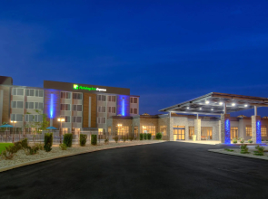 Holiday Inn Express Louisville Airport Expo Center by IHG