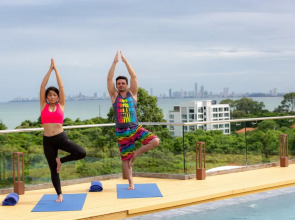 Costa Village Bangsaray