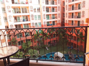 Seven Seas Resort Pattaya & Sofa Bed