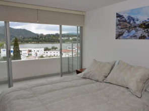 Hermoso apartamento en Paipa con vista al lago Sochagota.