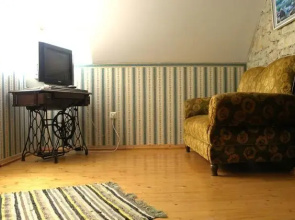 Oidremaa Manor Homestay