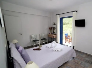 Avra Hotel