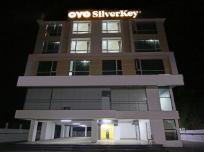 SilverKey Executive Stays 20018 D Square OMR