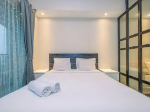 Warm and Cozy Studio at The Oasis Apartment